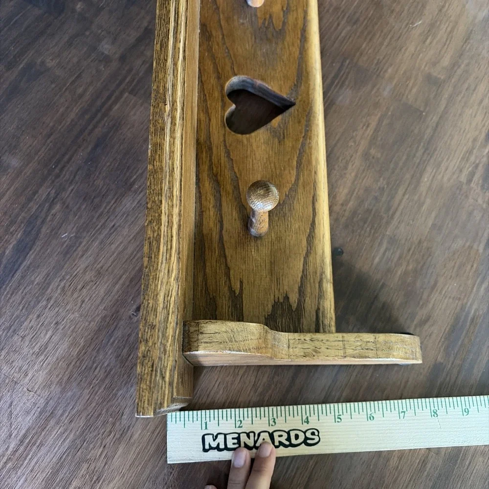 VTG SHELF WALL MOUNT WOOD HANDCRAFTED HEART CUTOUT RUSTIC SHELF/PEG HOOKS